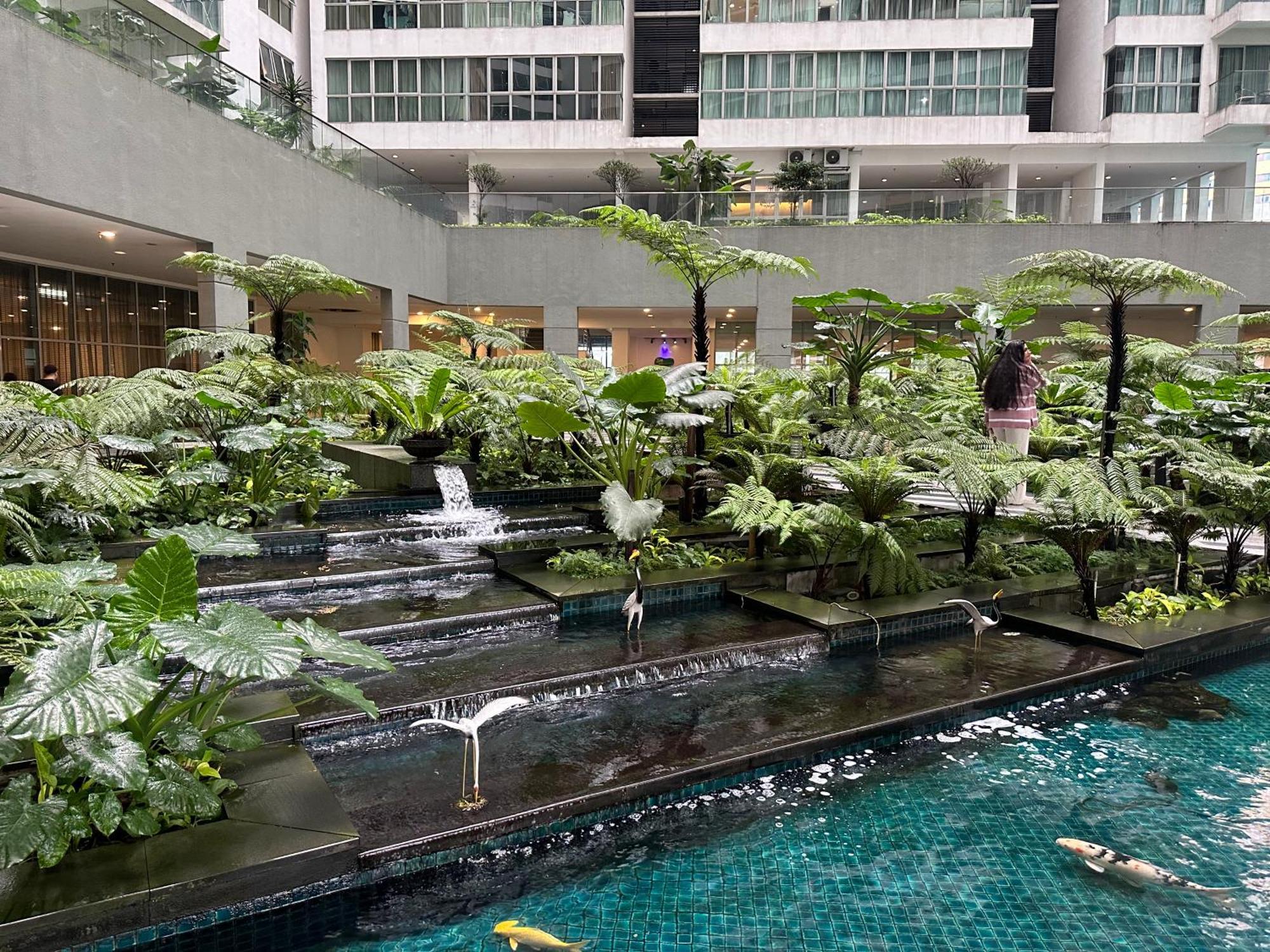 Modern Bauhaus Studio At Regalia Klcc Infinity Pool Kuala Lumpur Kültér fotó